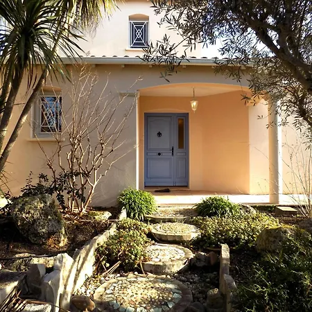 Palais Sur - Belle Maison Individuelle A Proximite Du Marche Willa