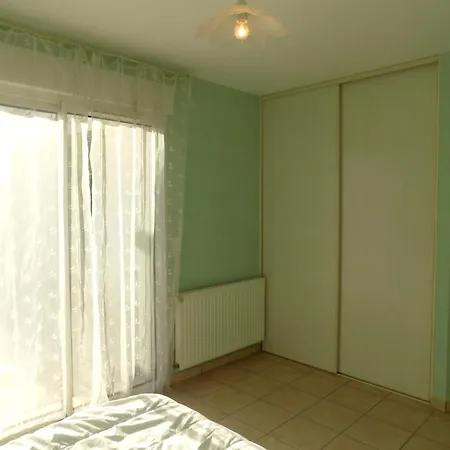 Palais Sur - Belle Maison Individuelle A Proximite Du Marche *