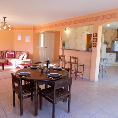 Palais Sur - Belle Maison Individuelle A Proximite Du Marche Villa *