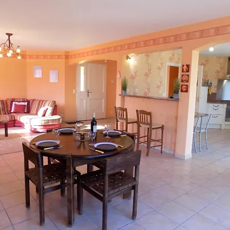 Villa Palais Sur - Belle Maison Individuelle A Proximite Du Marche *