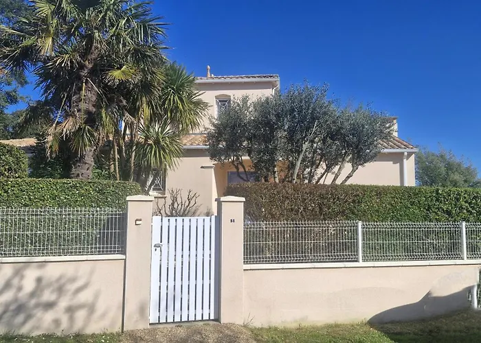 Villa Palais Sur - Belle Maison Individuelle A Proximite Du Marche